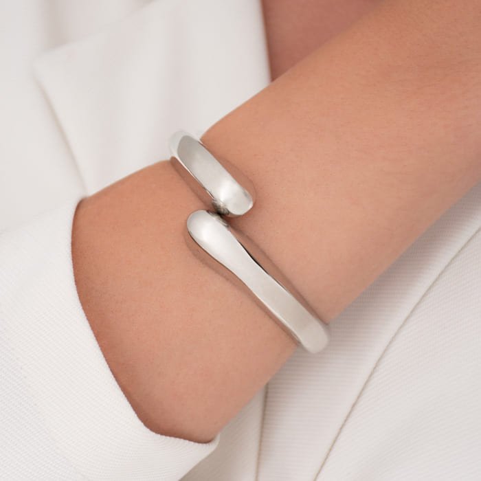 BRACELETE FEMININO ABRAÇO PONTA GOTA