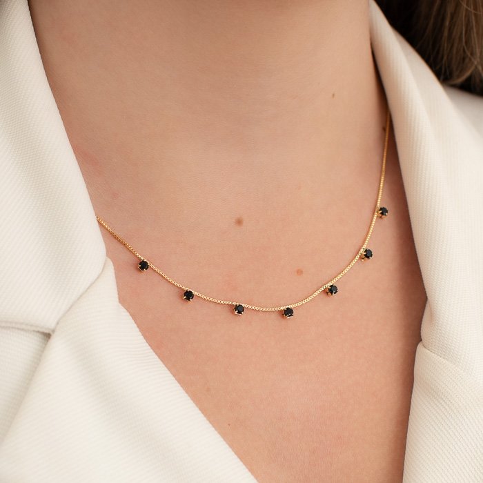 COLAR FEMININO SETE ZIRCÔNIAS NA VENEZIANA