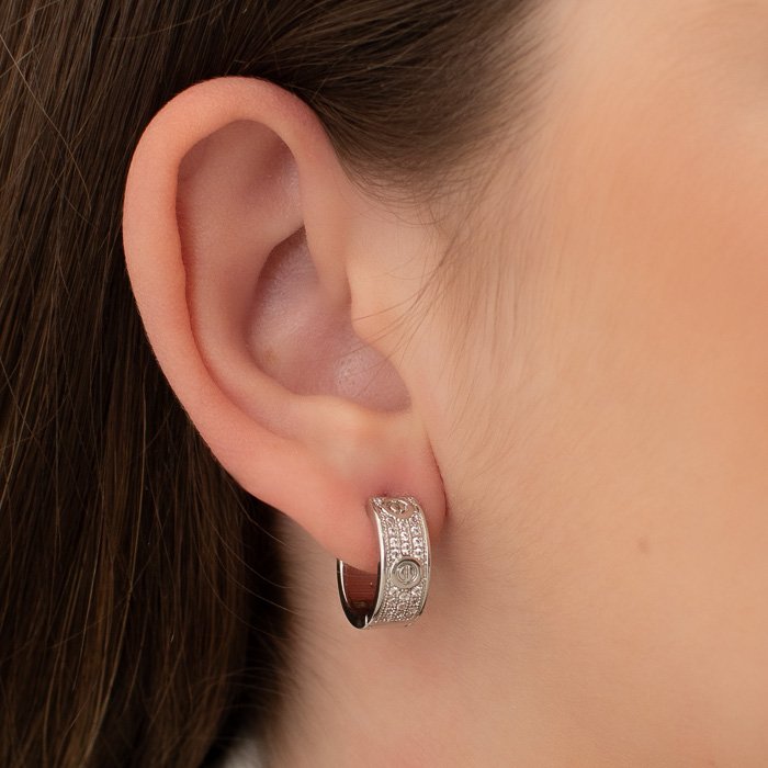 ARGOLA ARTICULADA CRAVEJADA COM TRÊS CARREIRAS INSPIRAÇÃO