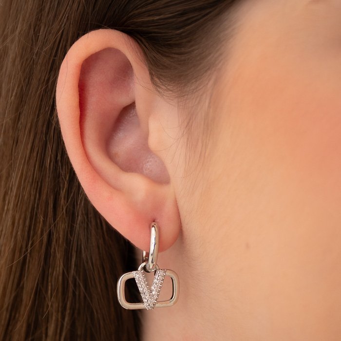 ARGOLA ARTICULADA LISA COM LETRA CRAVEJADA INSPIRAÇÃO