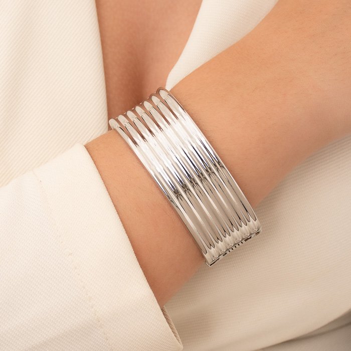 BRACELETE FEMININO FRISADO SETE ONDAS