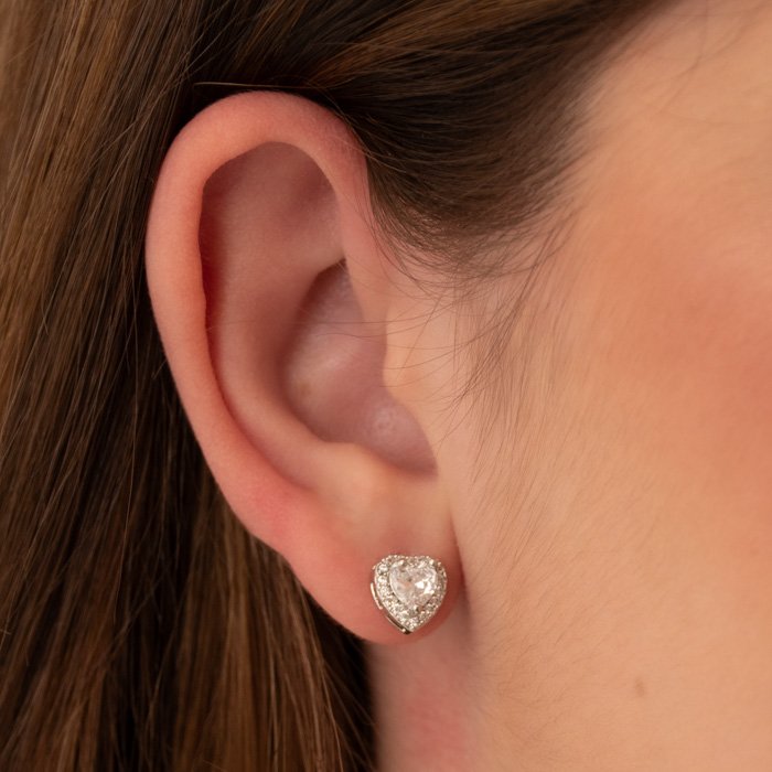 BRINCO CORAÇÃO DE ZIRCÔNIA E BORDA CRAVEJADA G