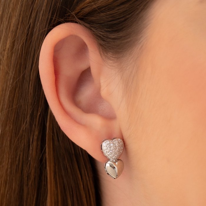 BRINCO CORAÇÃO CRAVEJADO E LISO