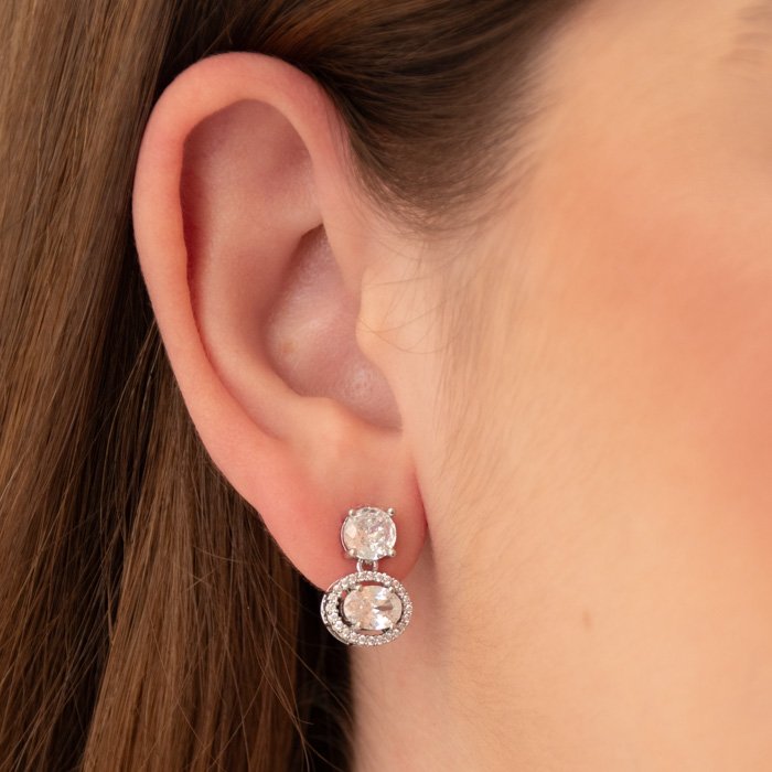 BRINCO ZIRCÔNIA GRANDE COM BORDA CRAVEJADA E BASE FIO CRAVEJ