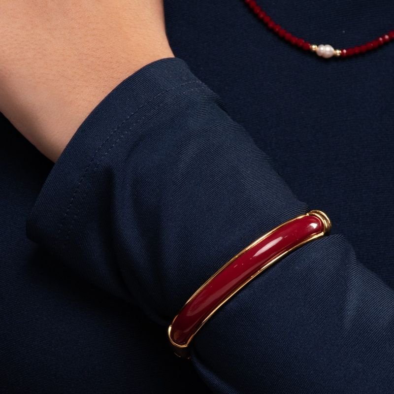 BRACELETE DOURADO PEDRA MARSALA