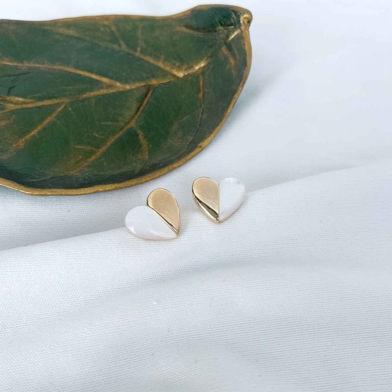 BRINCO CORAÇÃO METADE MADREPÉROLA