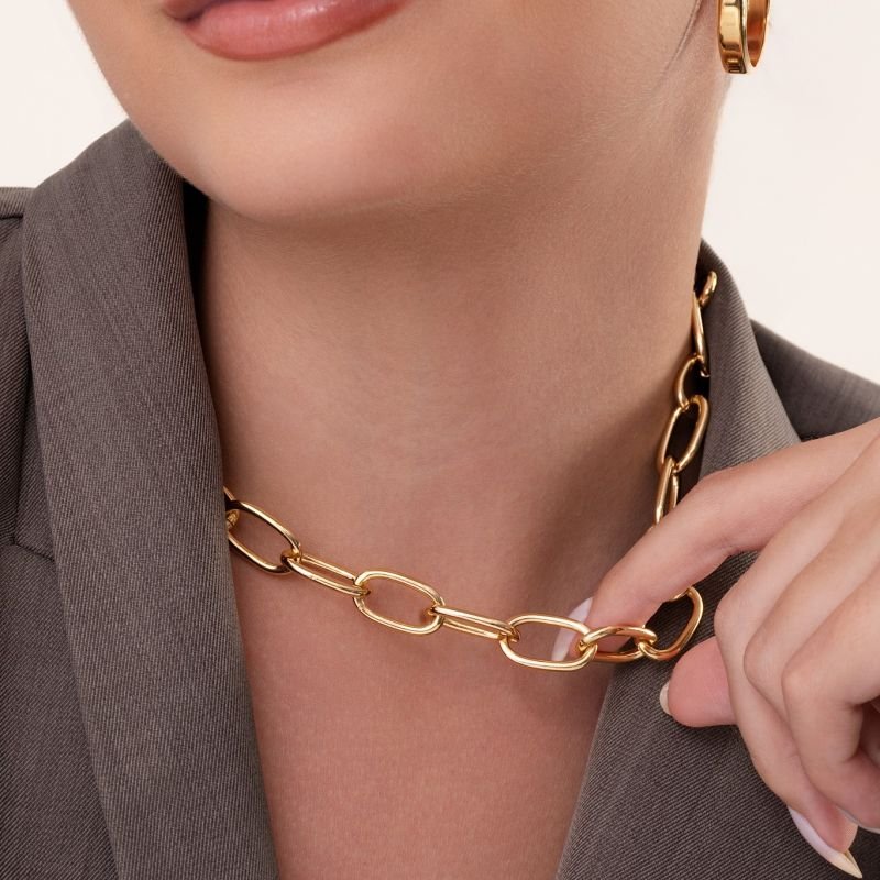 CHOKER COM ELOS OVAIS LISOS E BOLEADOS