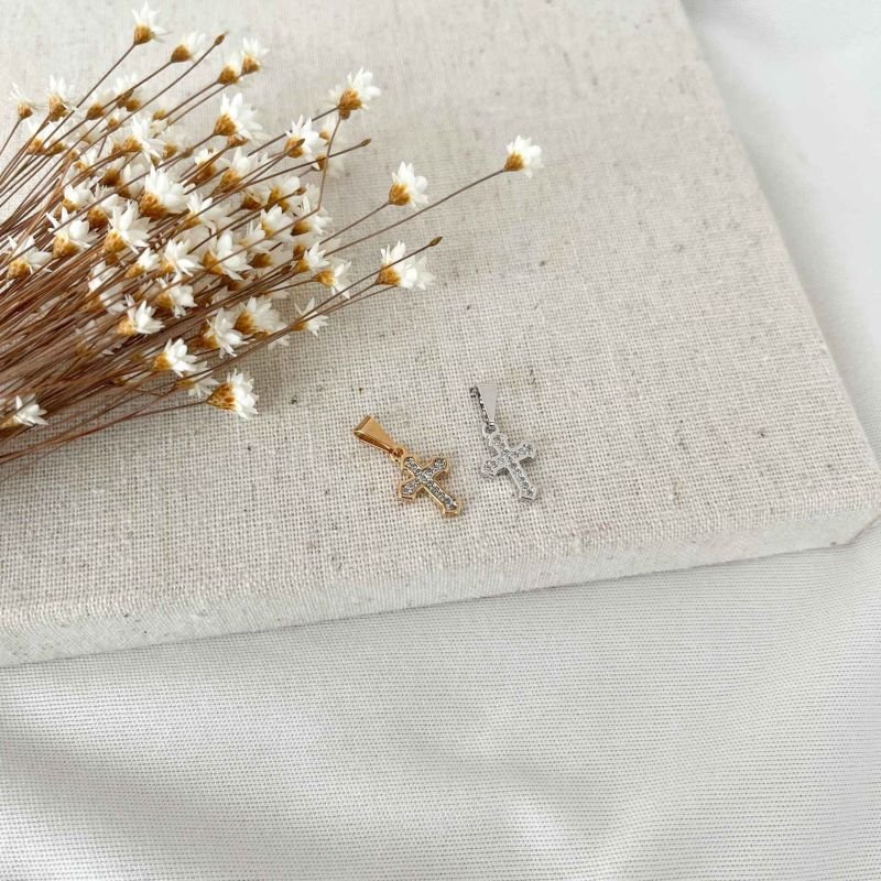 PINGENTE CRUZ CRAVEJADO